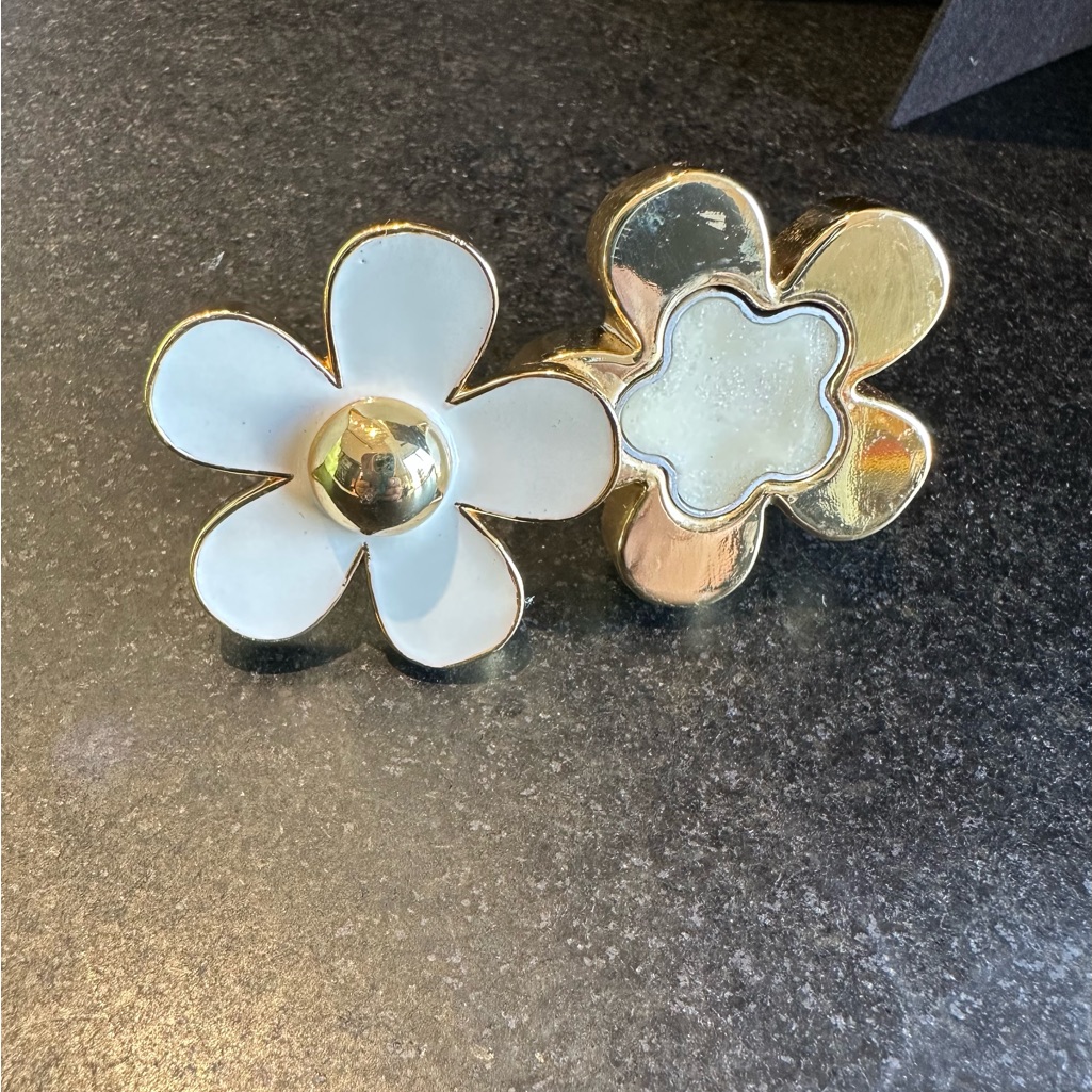 Marc Jacobs Daisy Solid Perfume Ring